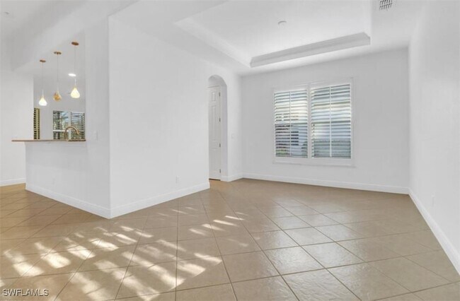 Building Photo - 14077 Lavante Ct