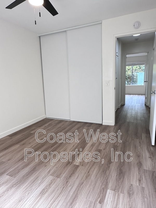 Building Photo - 3539 Roosevelt St