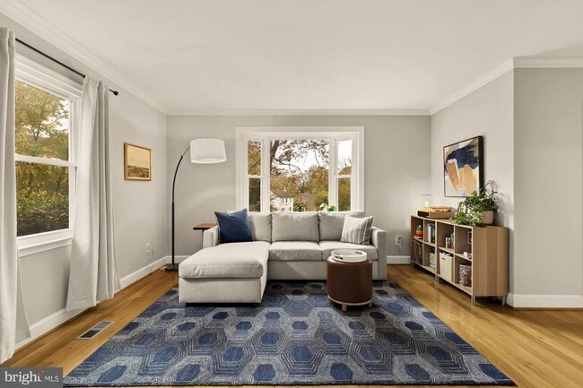 Building Photo - 11612 Galt Ave