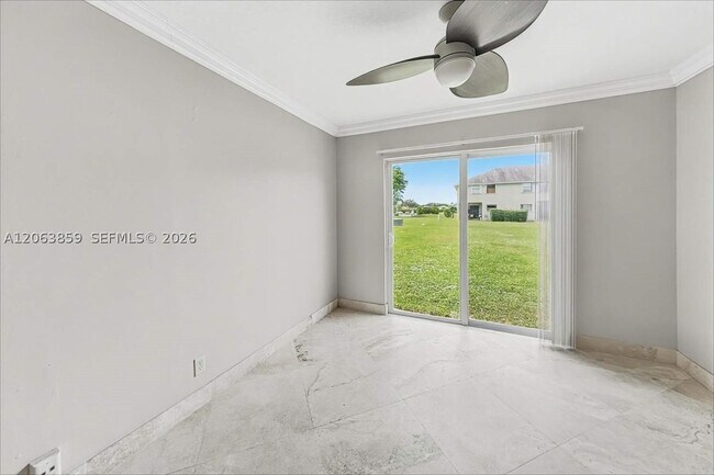 Building Photo - 5818 Northpointe Ln