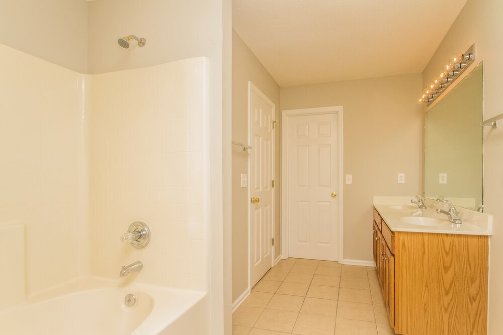 Building Photo - 1052 Blue Mountain Ln