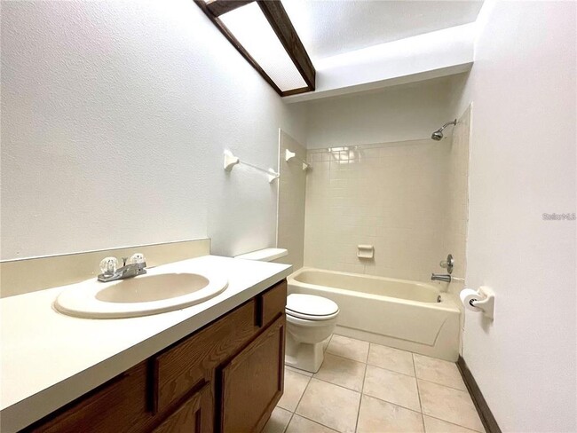 Building Photo - 4006 Huxford Ct