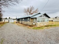 Building Photo - 3401 Cove Ave