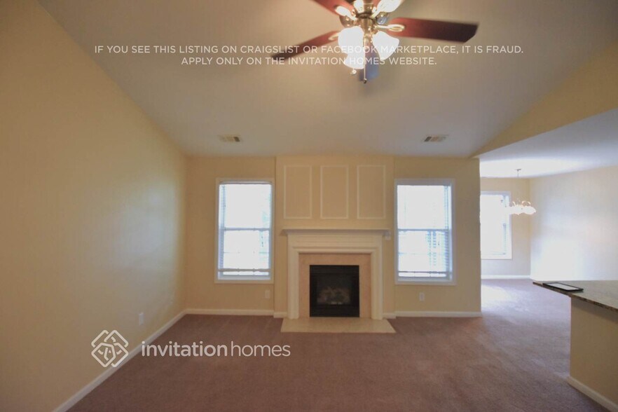 Building Photo - 785 Parc River Blvd