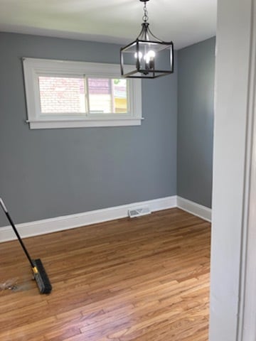 Building Photo - 115 7th Ave