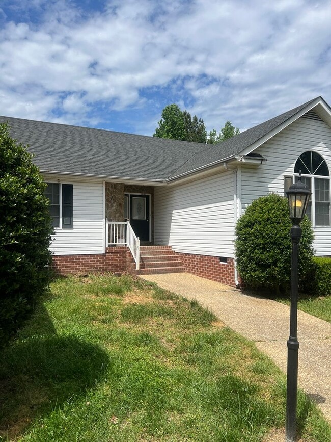 Building Photo - 14018 Bonjour Ln