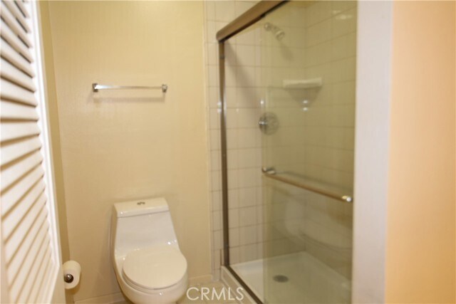 Building Photo - 1137 Rosecrans Ave
