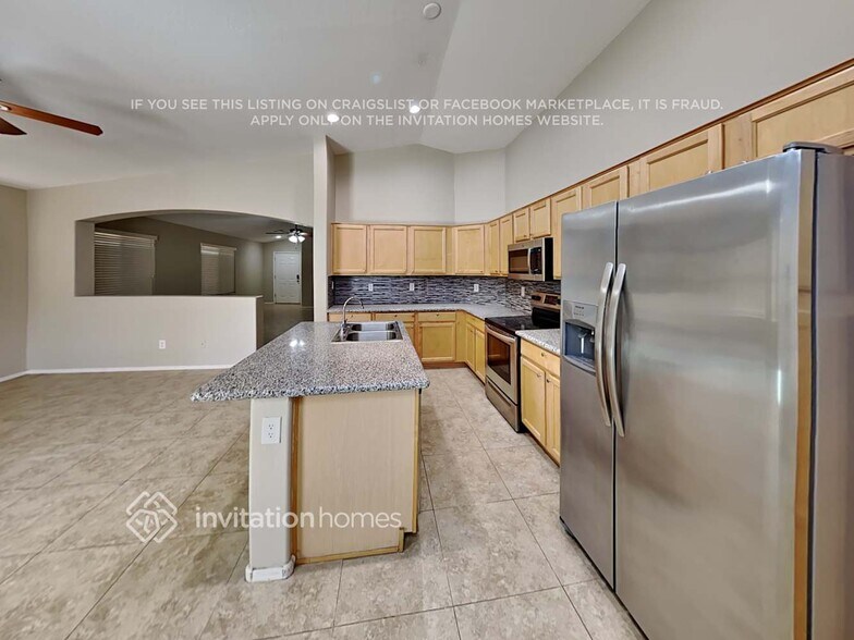 Building Photo - 2629 W Prospector Way