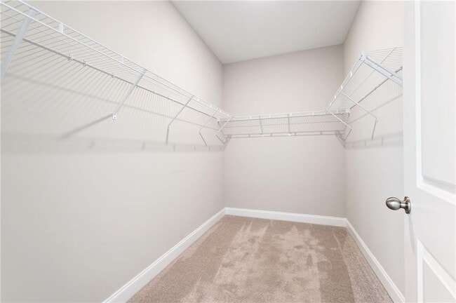 Building Photo - 5745 Pickens Garden Ln