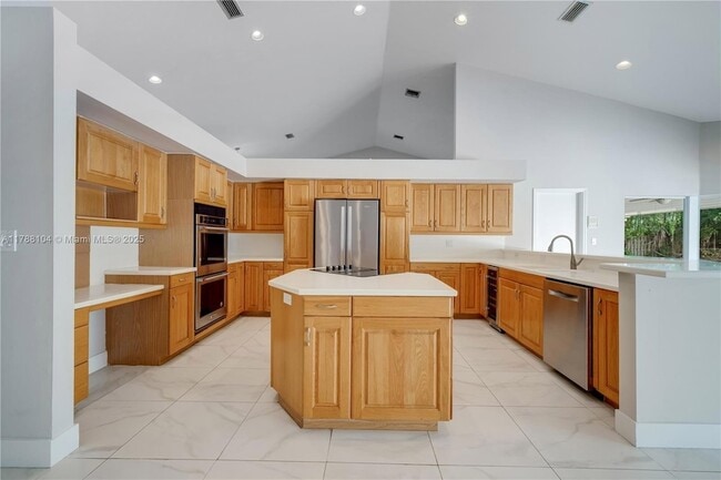 Building Photo - 9818 SW 111th Terrace