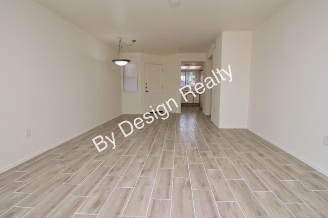 Building Photo - 7255 E Snyder Rd