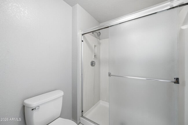 Building Photo - 3510 E Hampton Ave