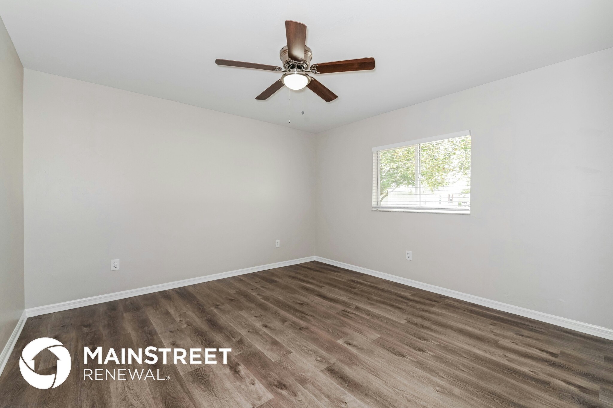 Building Photo - 2216 NW 5th St