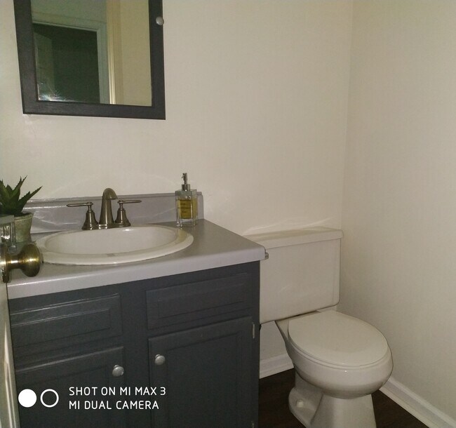 Building Photo - 4211 Beasley Ct