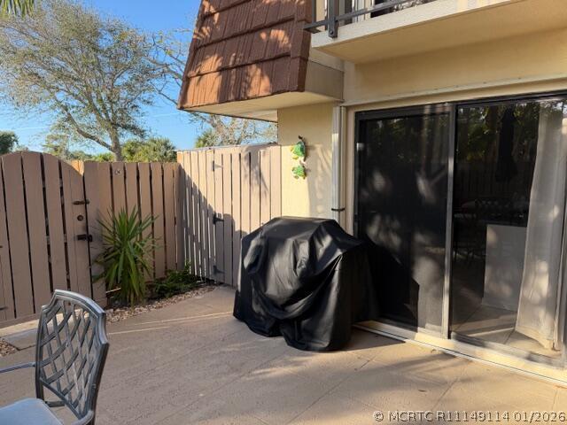 Building Photo - 2813 28th Ct