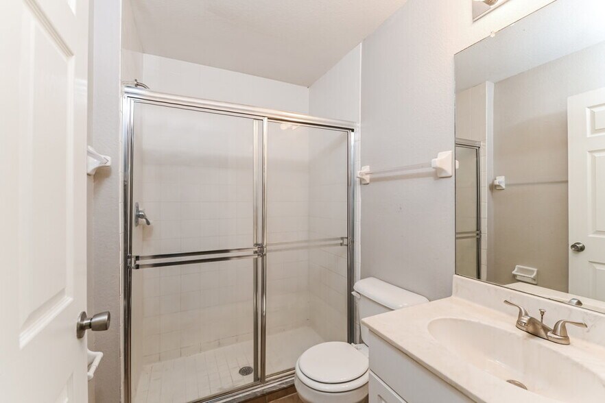 Building Photo - 2506 66th St W