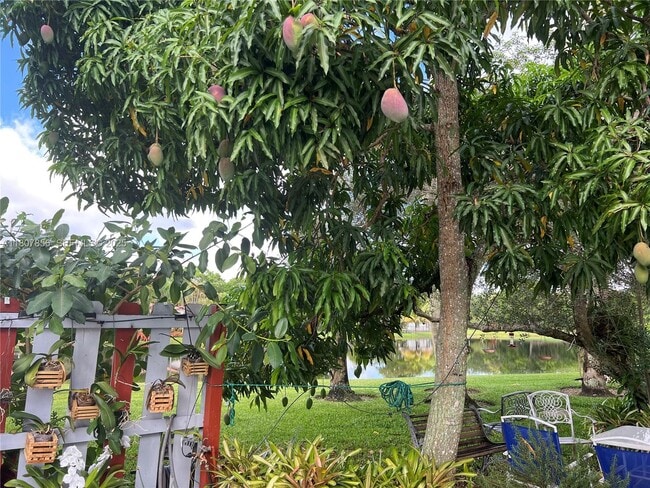 Building Photo - 1544 Springside Dr