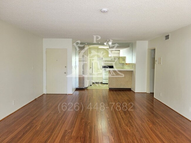 Building Photo - Spacious 1-Bedroom Near PCC & Caltech | 900+ Sq Ft + Enclosed Balcony