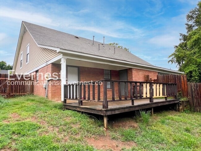Building Photo - 3285 Edenshire Ln