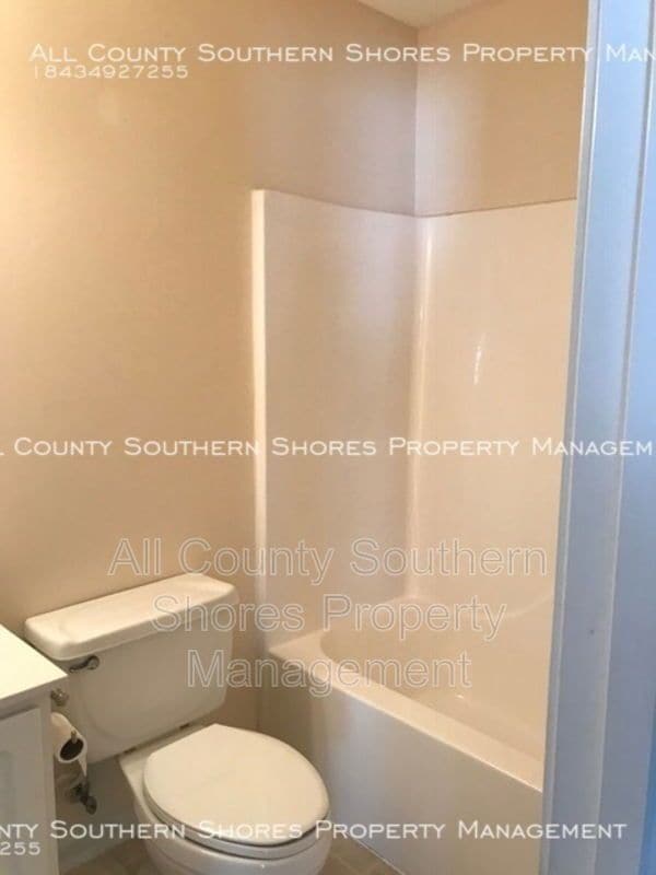 Building Photo - 5103 Capulet Cir