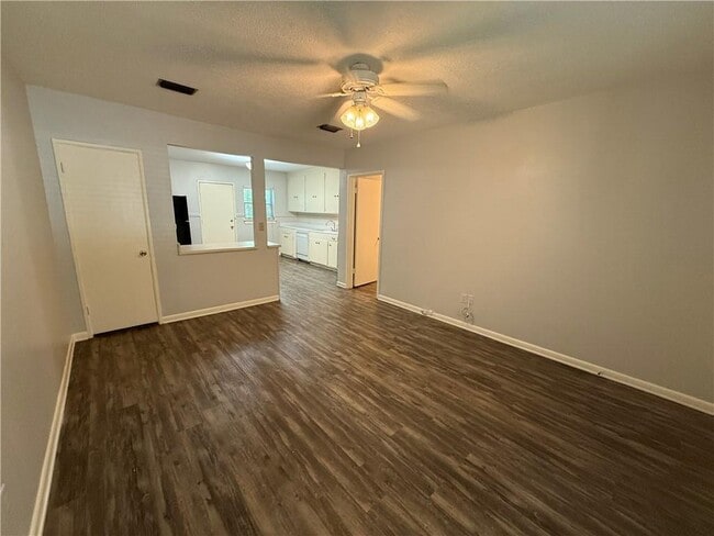 Building Photo - 3522 SpringHill Ave