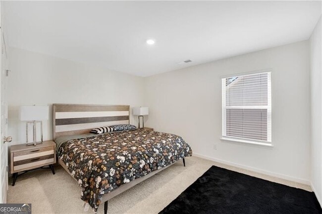 Building Photo - 1127 Trident Maple Chase