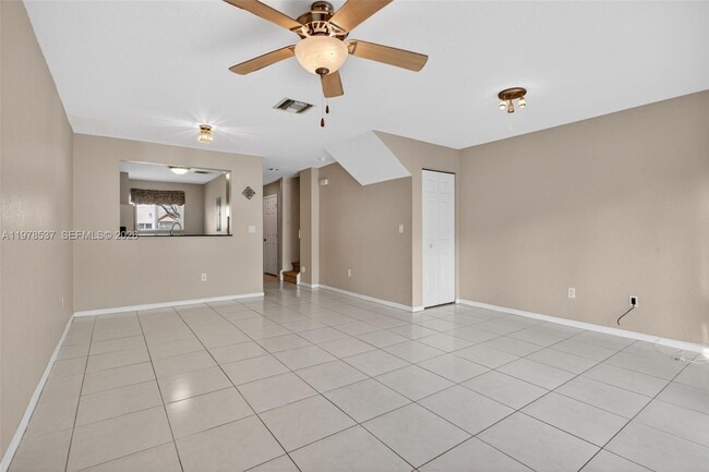 Building Photo - 6613 Winfield Blvd