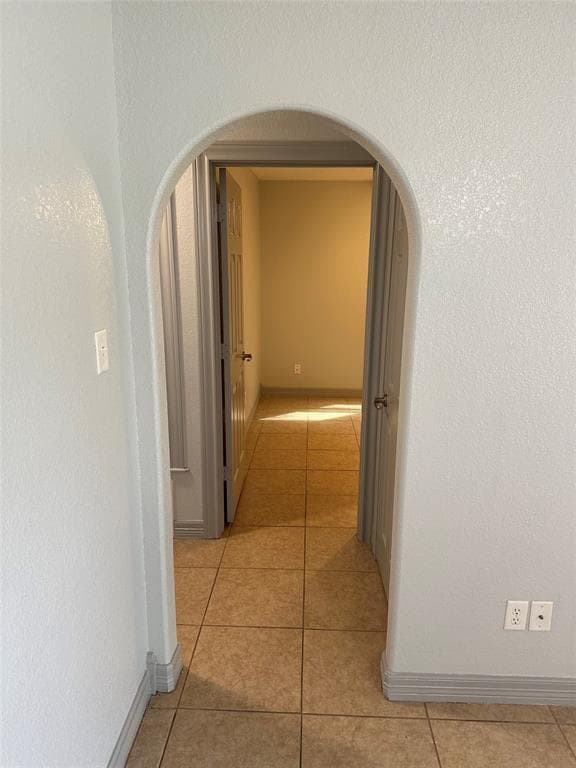 Building Photo - 2743 Maple Tree Rd