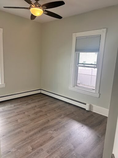 Building Photo - 12-14 Richardson Unit 1