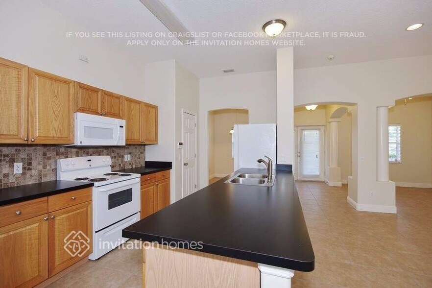 Building Photo - 2910 Brandywine Cir