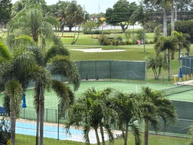 Building Photo - 8900 Washington St