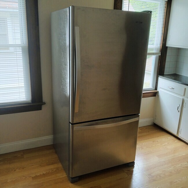 Kitchen - New Stainless Steel Refrigerator - 261 View St