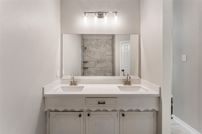 Building Photo - 8219 Winding Meadow Ct