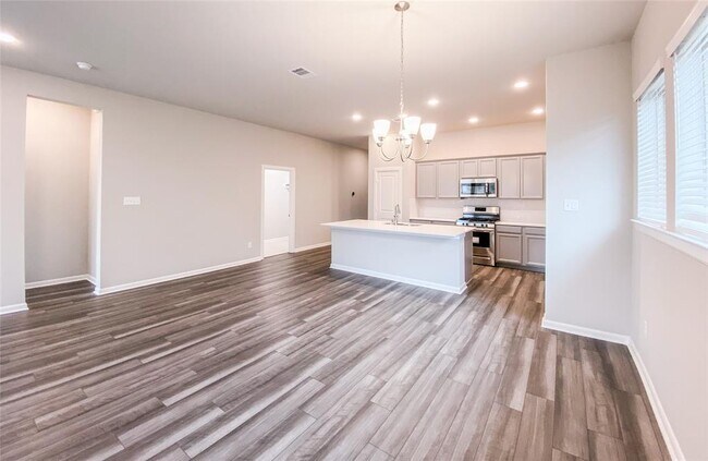 Building Photo - 2810 Chestnut Oak Cir