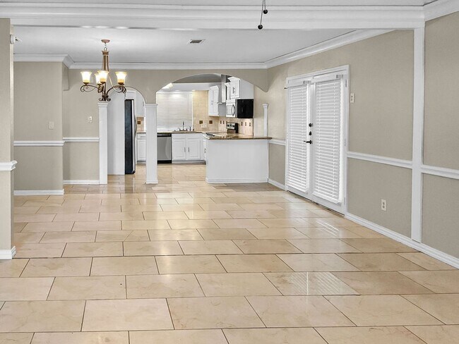 Building Photo - 3 Bedroom Arlington Tx Available 07/25/2025