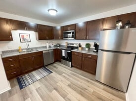 Building Photo - University Flats Furnished Housing