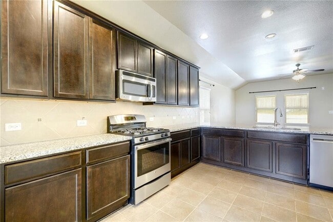 Building Photo - 3621 Rams Horn Way