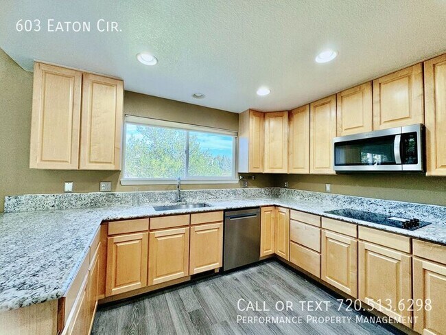 Building Photo - 603 Eaton Cir