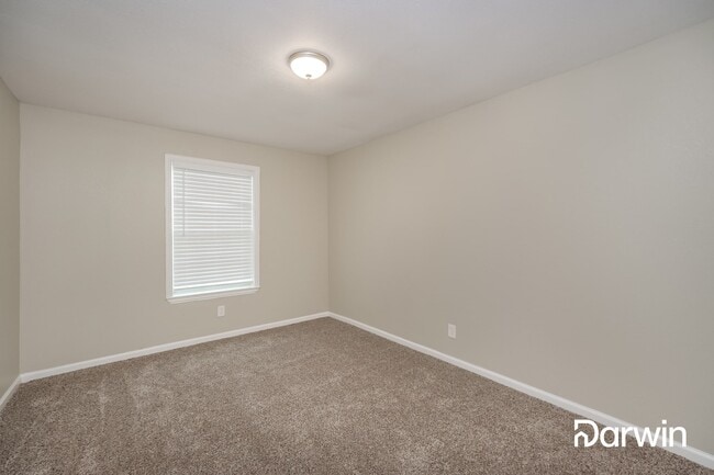 Building Photo - 1170 Debbie Dr