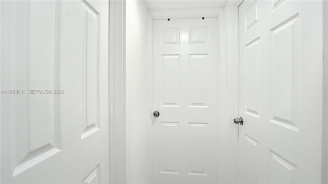 Building Photo - 1441 NE 154th Terrace