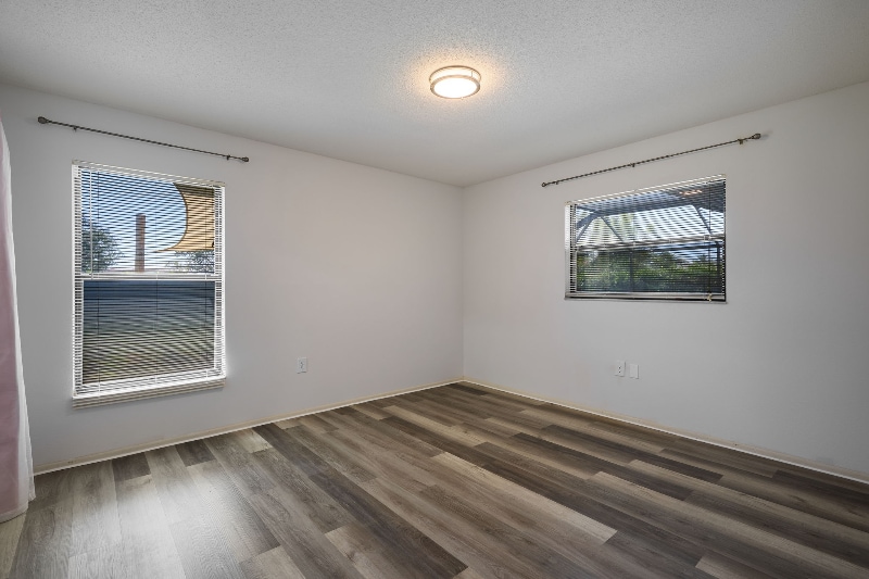 Building Photo - 1008 Pine Forest Ct