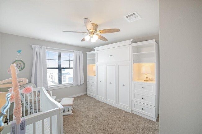 Building Photo - 180 Waterside Rd