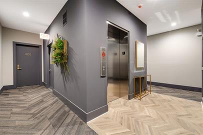 Building Photo - 4646 N Damen Ave