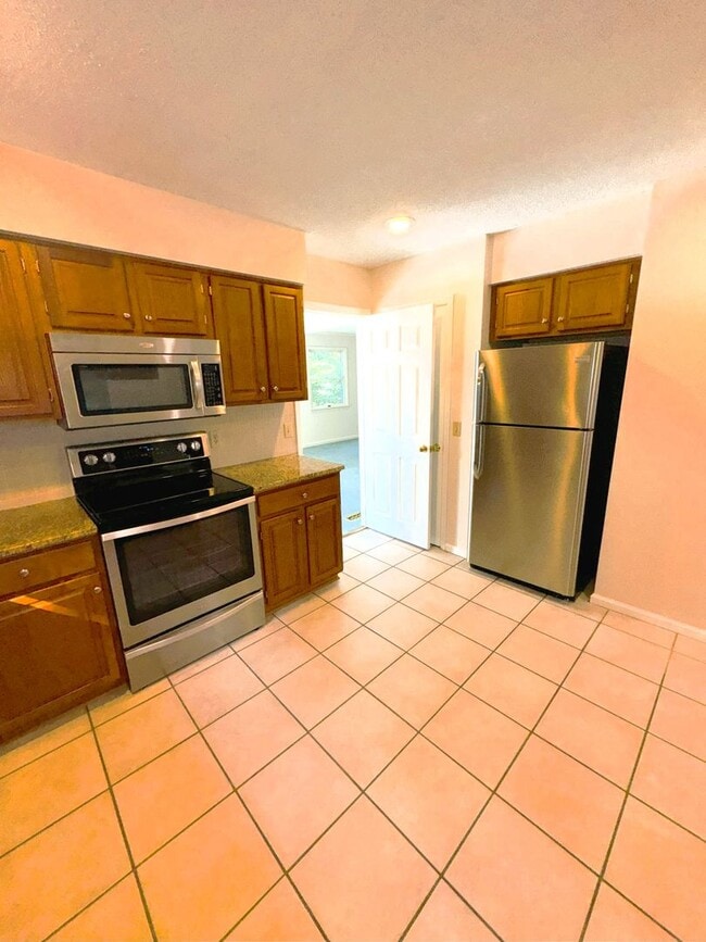 Building Photo - Detached Home in Harrisonburg