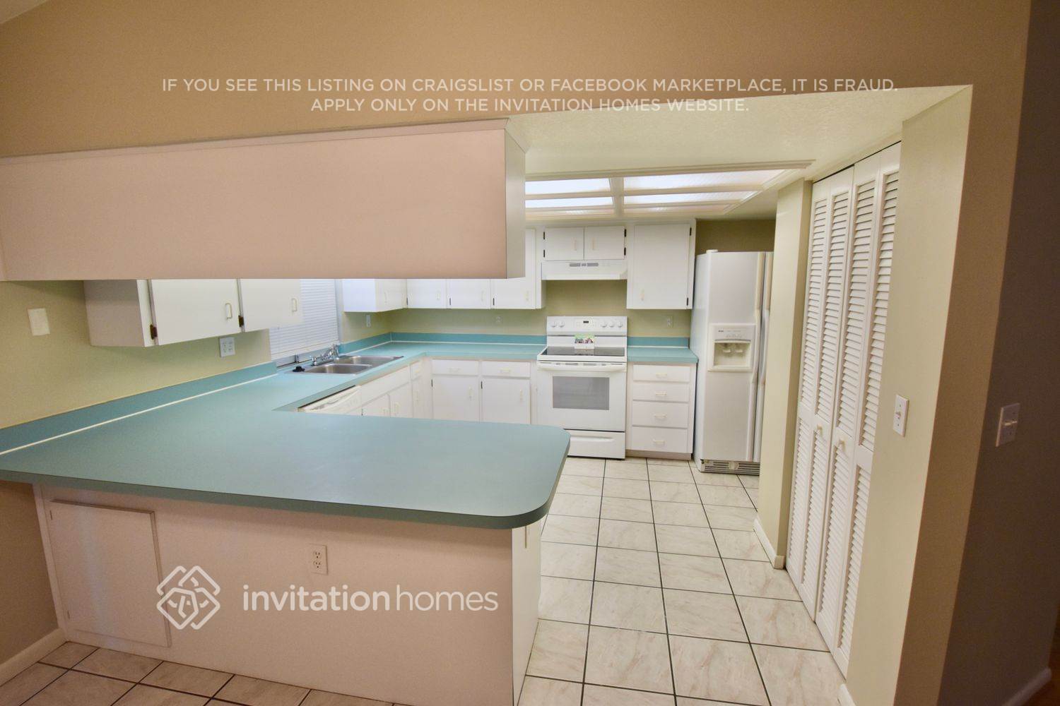 Building Photo - 7028 Doehring Dr