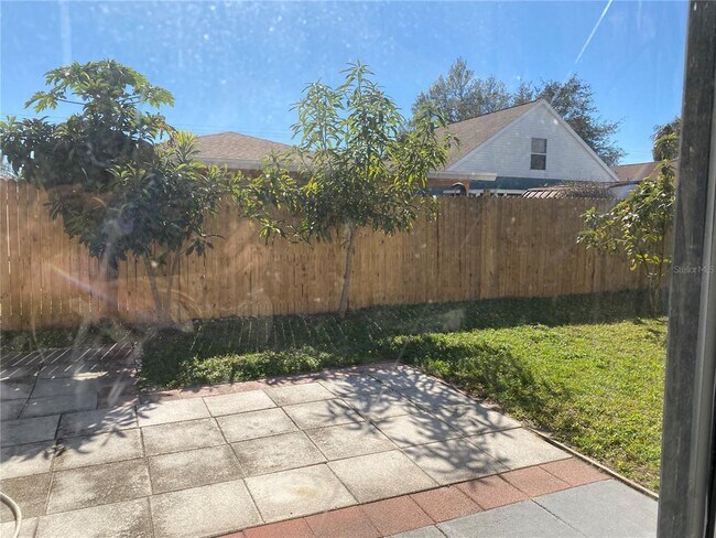 Building Photo - 3524 Chinaberry Ln