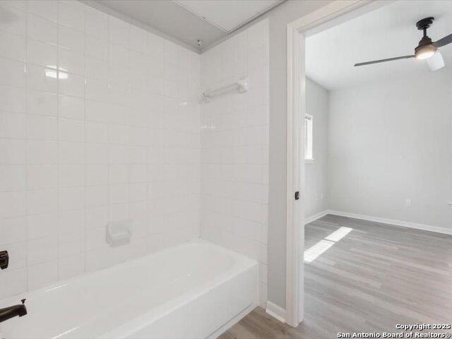 Building Photo - 2320 Gracy Farms Ln