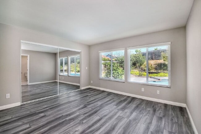 Building Photo - Single Story, Large Corner Lot with Pool p...