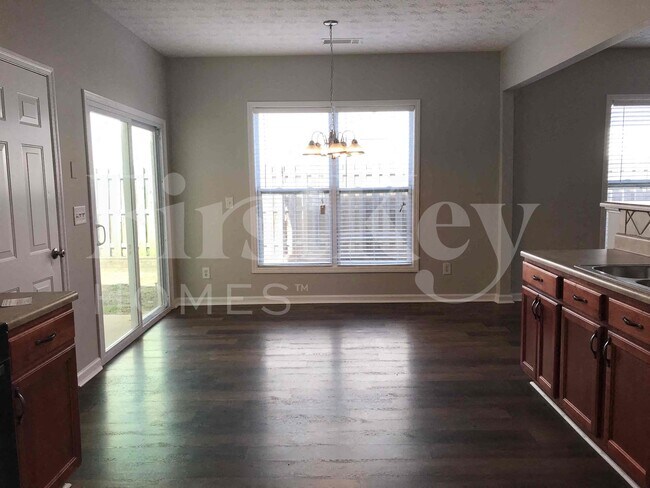 Building Photo - 311 Azalea Loop