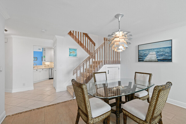 Building Photo - 1113 Ocean Dunes Cir